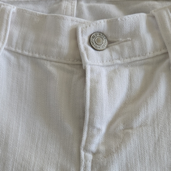 Old Navy Straight Leg White Jeans - Picture 4 of 7
